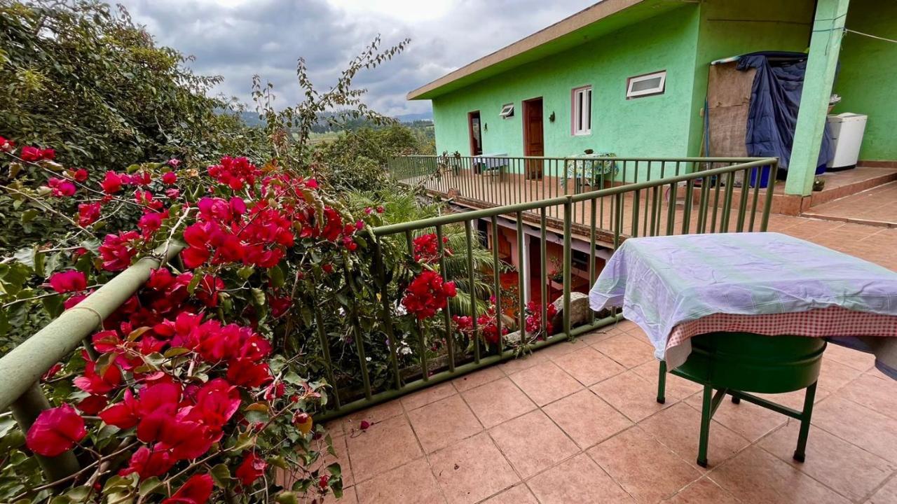 Casa Chapina Francesa San Lorenzo El Tejar Exterior photo